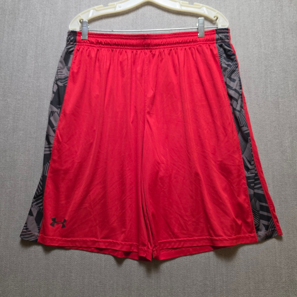 Under Armour Basketball Shorts Mens XL Red Gray Geometric Loose Fit Athletic